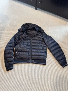 Lululemon Black Quilted Hooded Puffer Jacket